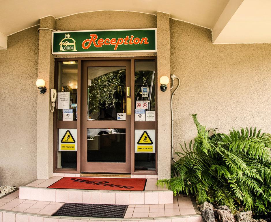 Alpers Lodge & Conference Centre Окленд Экстерьер фото